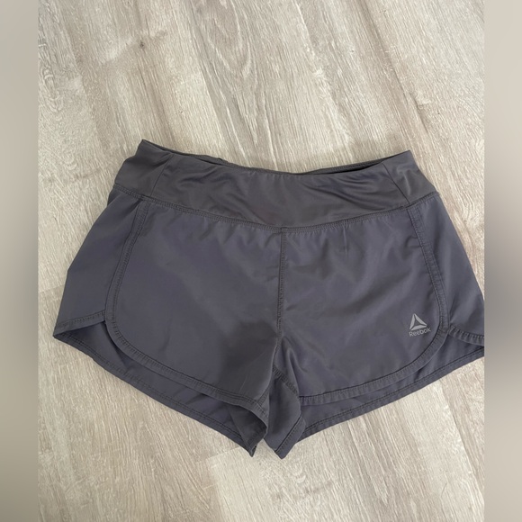 Reebok Pants - REEBOOK Training Shorts Small